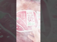 YangZhangGui'nin baharatlı soslu karıştırılmış erişteleri lezzetli!