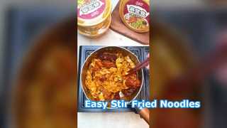 Kızartılmış erişteyi bu şekilde pişirmek gerçekten çok lezzetli