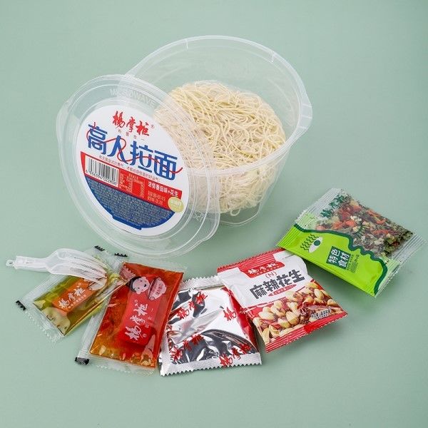 Parfümlü Sezam Tarzı Kızartılmamış Ramen Anlık Noodleler Yemek pişirmek için hızlı 157g yemek tatmin edici