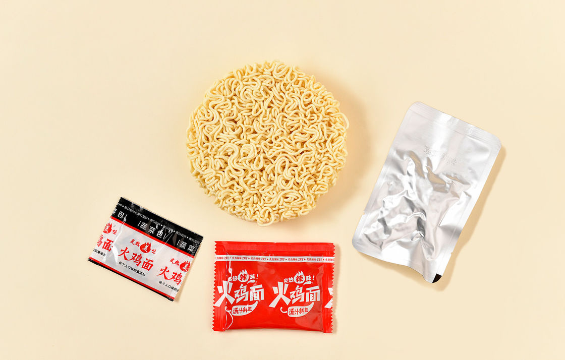 Sıcak Tavuk Tatlı Koreli Anlık Noodles OEM Koreli Tavuk Noodles 154g*12