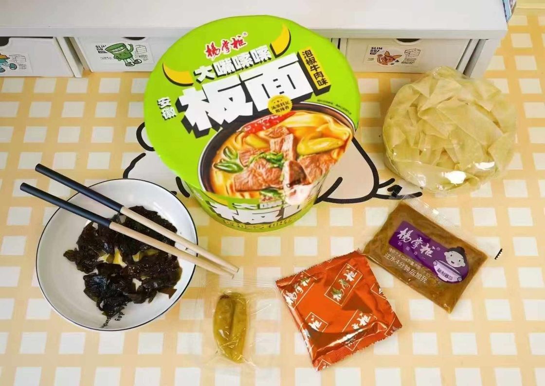 Kategori Çorba Anhui Geniş Noodles Kızartılmamış Noodles Aroması Turşu Biber Sığır eti Aroması Çorba Sevgilileri ve Bilenler İçin