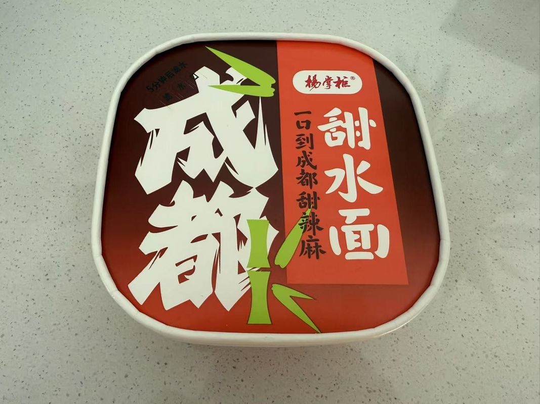175g Chengdu Tatlı Noodles Tatlısı ve Kaynar Suyla Yemek Yapma Yöntemli Karıştırılmış Anlık Ramen Noodle