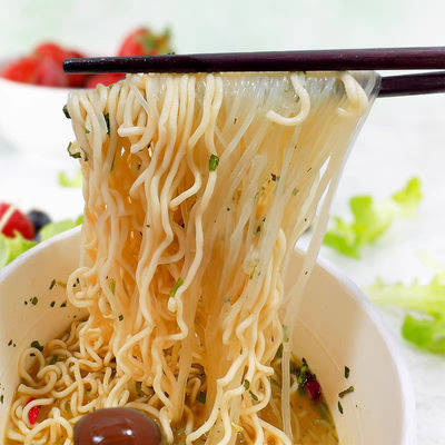 Çince bardak Instant Noodles With Vermicelli Chongqing Hotpot Tatlı Çorba Noodles baharatlı erişte